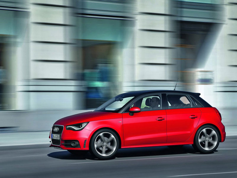 Audi A1 Sportback. Задние двери невелики по ширине Audi A1 Sportback. Задние двери невелики по ширине