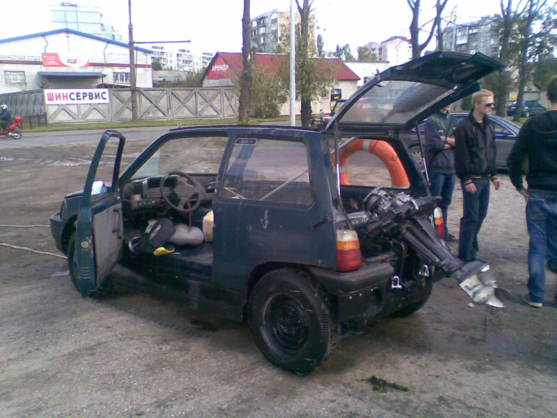 Автомобиль-амфибия в Калининграде Автомобиль-амфибия в Калининграде