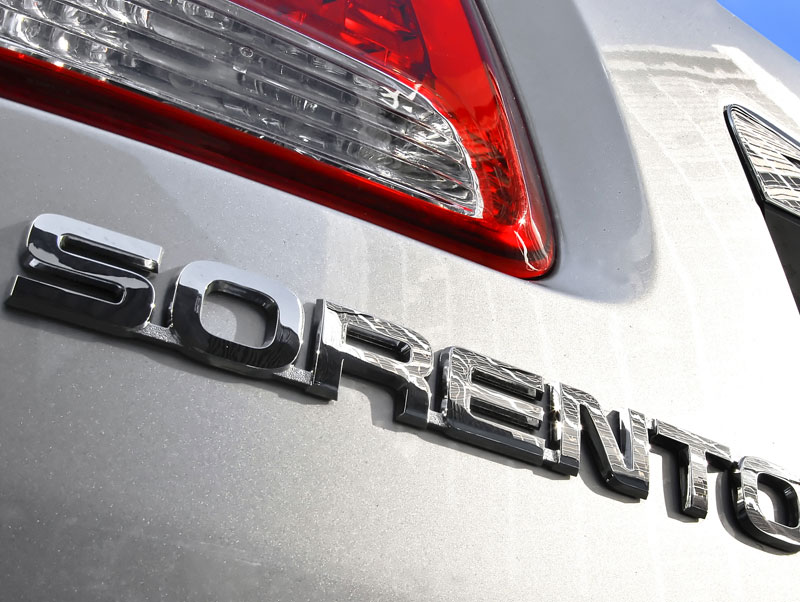 Кроссовер Kia Sorento Кроссовер Kia Sorento