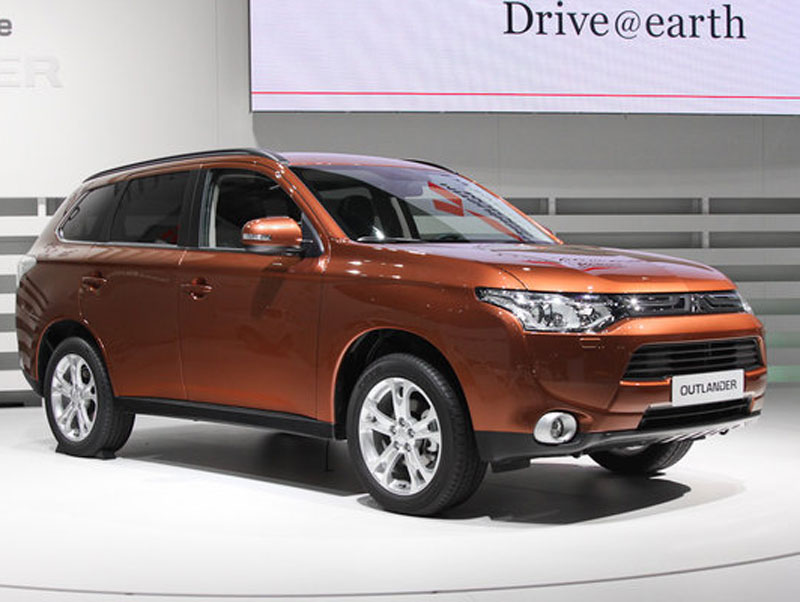 Mitsubishi Outlander Mitsubishi Outlander